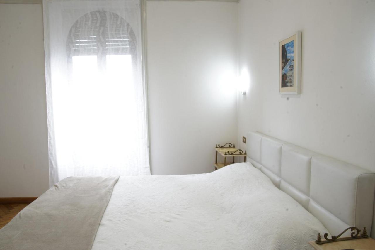 Liberty Lake House Stresa Buitenkant foto